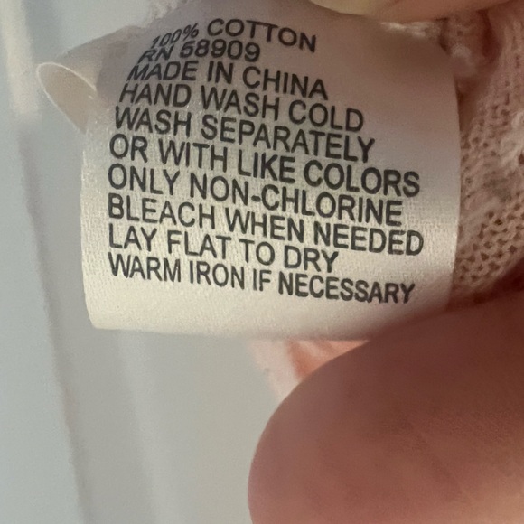 Alex Marie 100% Cotton short sleeve baby pink with white dots. Size S - Picture 4 of 4